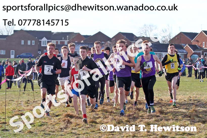 Durham Schools Cross Country, Meadowfield Leisure Centre, Meadowfield. Photo: David T. Hewitson/Sports for All Pics